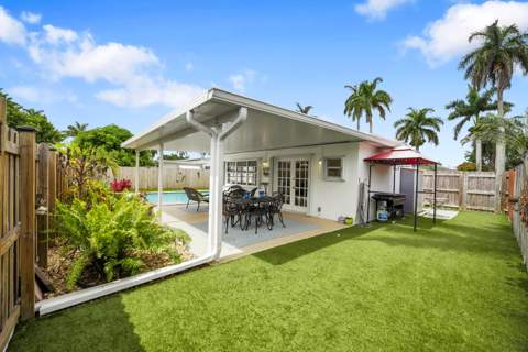 707 N 32nd Avenue, Hollywood FL - photo 18 of 59