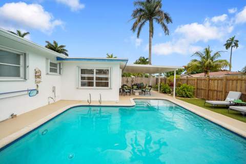707 N 32nd Avenue, Hollywood FL - photo 8 of 59