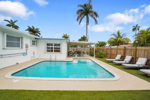 707 N 32nd Avenue, Hollywood FL - photo 9 of 59