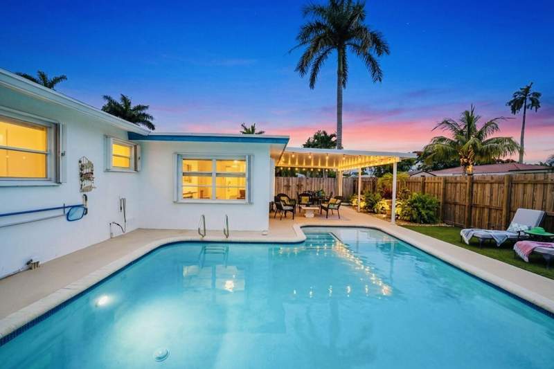 2 bedroom Single Family Residence at 707 N 32nd Avenue, Orangebrook Golf Estates, Hollywood — photo 4