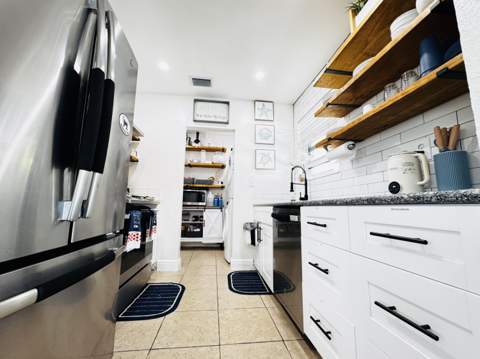7161 Sheridan Street, Hollywood FL - photo 14 of 34