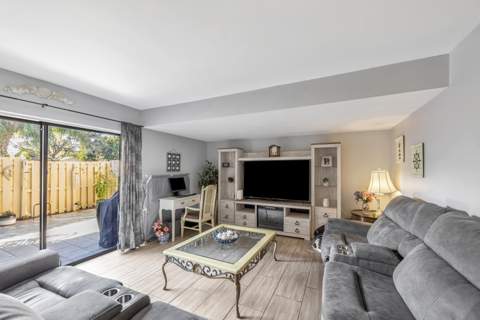 825 NW 30th Avenue #A, Delray Beach FL - photo 8 of 35