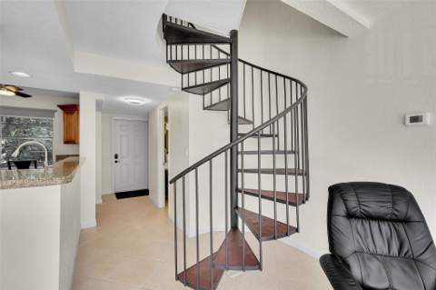 650 Tennis Club Drive #305, Fort Lauderdale FL - photo 12 of 47