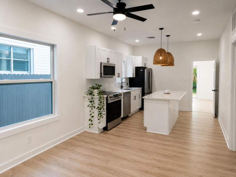 2 bedroom Single Family Residence at 719 Tuscaloosa Street, Seminole Heights, West Palm Beach — photo 3