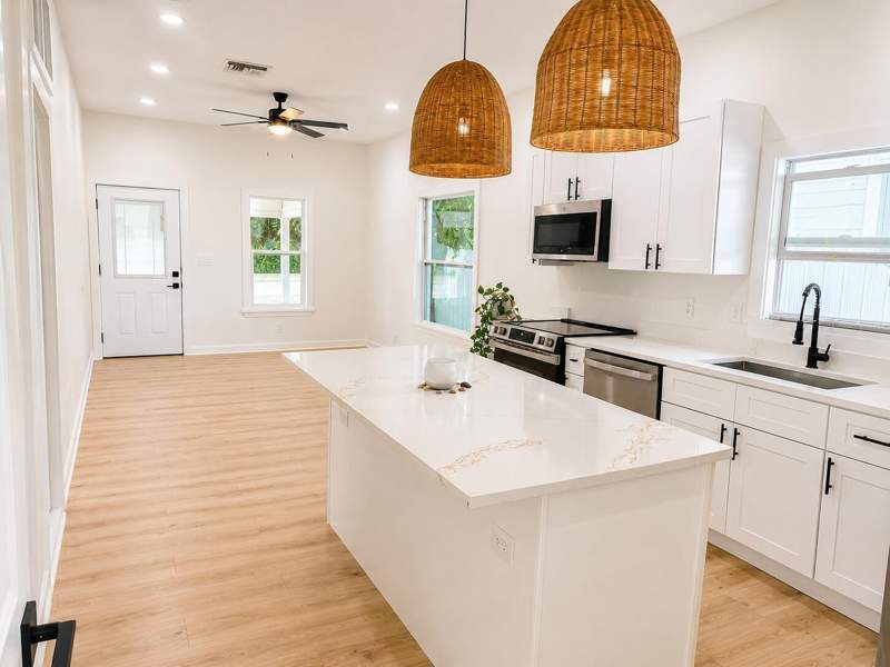 2 bedroom Single Family Residence at 719 Tuscaloosa Street, Seminole Heights, West Palm Beach — photo 4