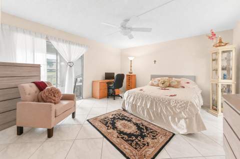 1069 Cornwall D, Boca Raton FL - photo 11 of 44