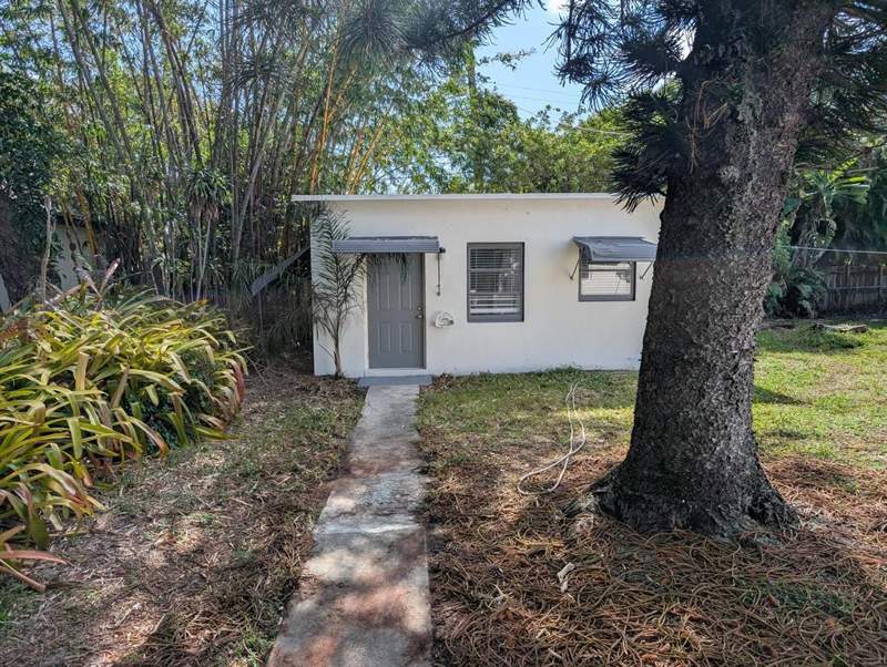3 bedroom Single Family Residence at 1420 NW 5th Avenue, Progresso, Fort Lauderdale — photo 4