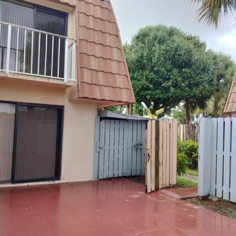 729 Mill Valley Place, West Palm Beach FL - photo 13 of 16