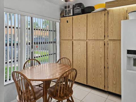 1160 Parkside Green Drive #F, Greenacres FL - photo 19 of 37