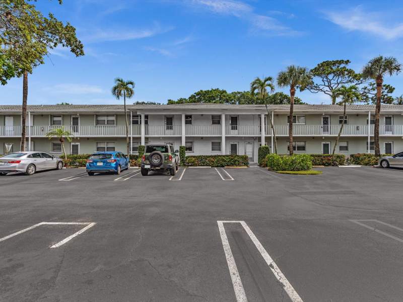 2 bedroom Condominium at 2420 SW 22nd Avenue #602, Sabal Pine Condo, Delray Beach — photo 4