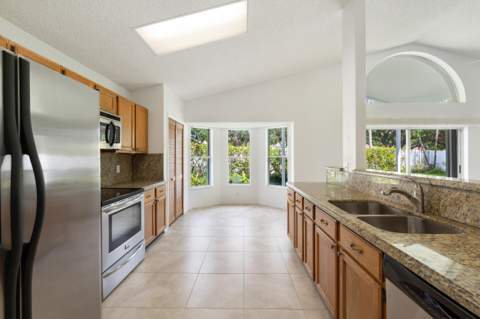 165 St Michaels Court, Jupiter FL - photo 17 of 38