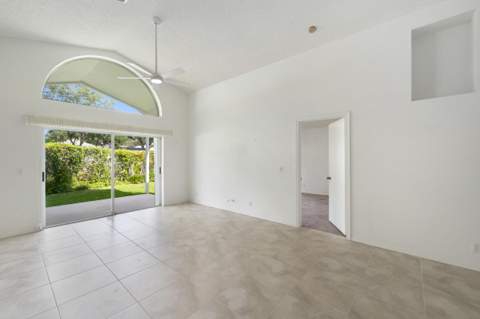 165 St Michaels Court, Jupiter FL - photo 22 of 38