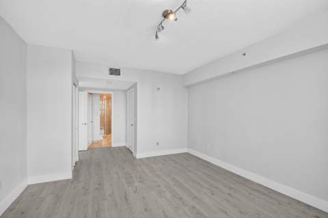 403 S Sapodilla Avenue #409, West Palm Beach FL - photo 15 of 48