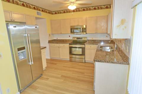 3277 Jog Park Drive, Greenacres FL - photo 18 of 62