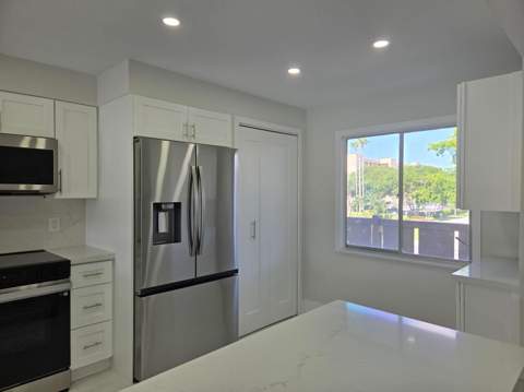 14310 Strathmore Lane #305, Delray Beach FL - photo 6 of 10