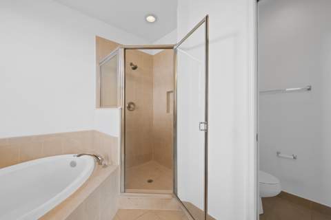 1033 NE 17th Way #905, Fort Lauderdale FL - photo 22 of 34
