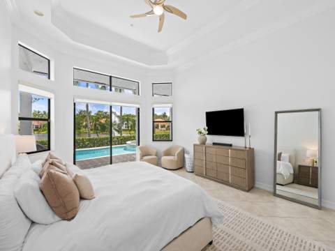 10920 Hawks Vista Street, Plantation FL - photo 17 of 47