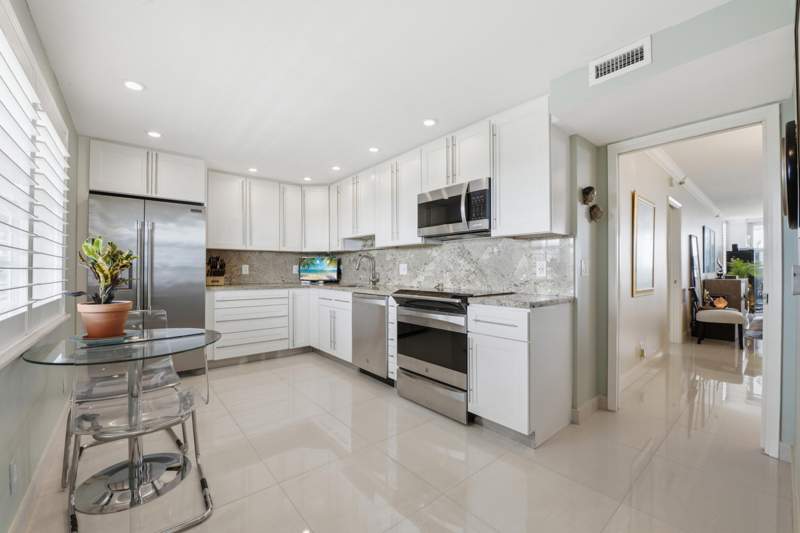 3 bedroom Condominium at 3510 Oaks Way #703, Palm Aire Country Club, Pompano Beach — photo 4