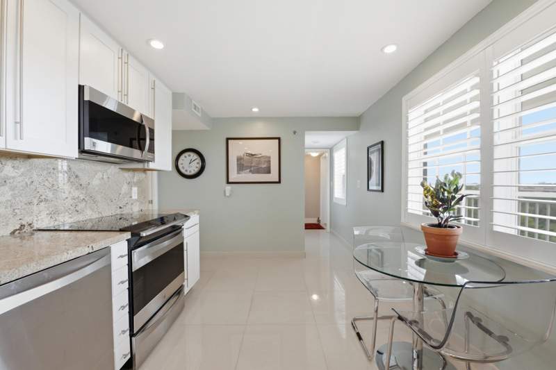 3 bedroom Condominium at 3510 Oaks Way #703, Palm Aire Country Club, Pompano Beach — photo 5