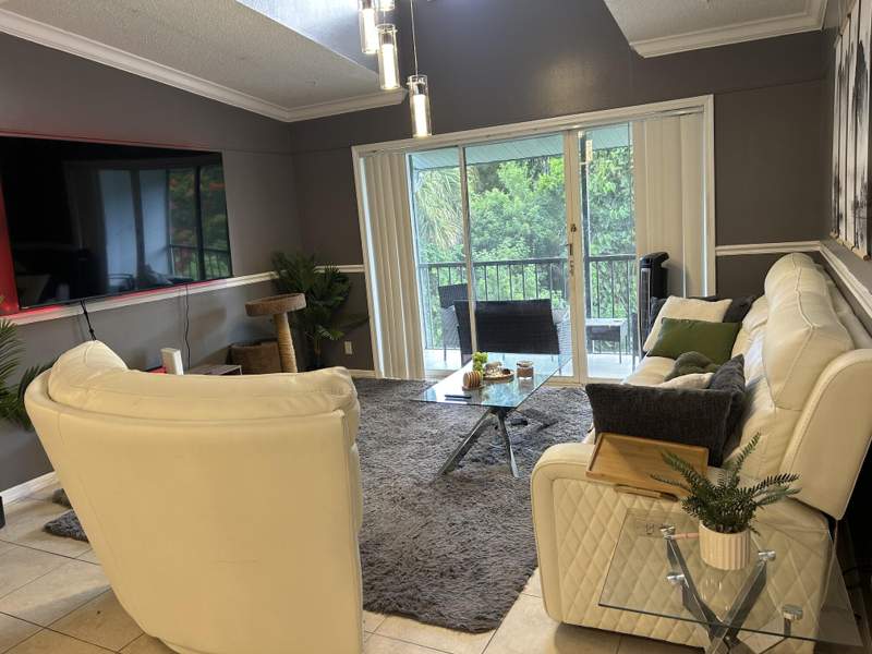 2 bedroom Condominium at 1007 Green Pine Boulevard #F3, Palm Club Village I Condo, West Palm Beach — photo 2
