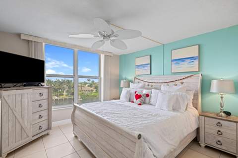 1050 Hillsboro Mile #403w, Hillsboro Beach FL - photo 12 of 40