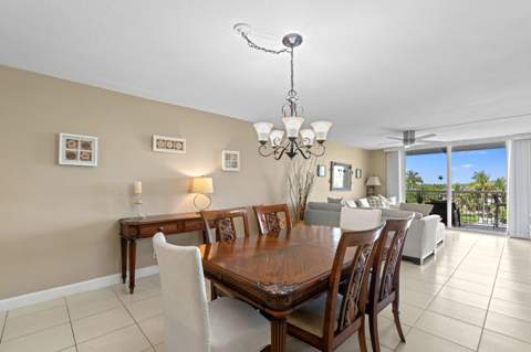 1050 Hillsboro Mile #403w, Hillsboro Beach FL - photo 7 of 40