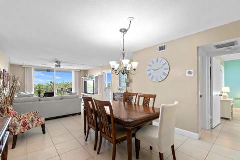 1050 Hillsboro Mile #403w, Hillsboro Beach FL - photo 6 of 40