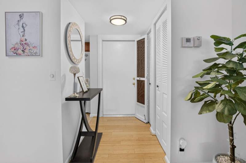 2 bedroom Condominium at 11 Willowbrook Lane #204, Villages Of Oriole Abbey Condo, Delray Beach — photo 4