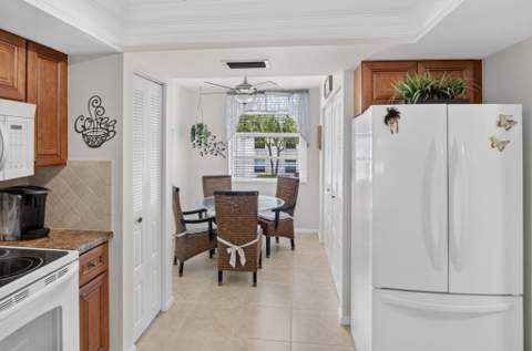 11 Willowbrook Lane #204, Delray Beach FL - photo 21 of 48