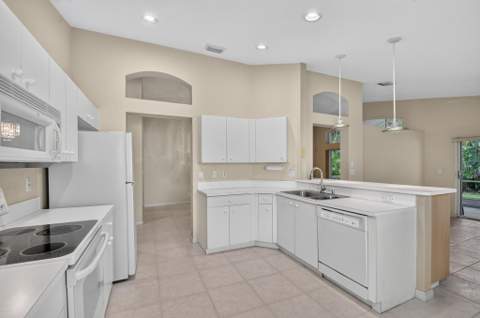 9840 Arbor View Drive, Boynton Beach FL - photo 7 of 50