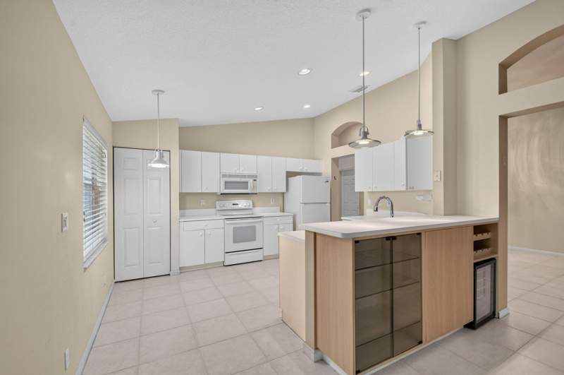 3 bedroom Single Family Residence at 9840 Arbor View Drive, Palm Isles West, Boynton Beach — photo 5