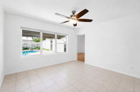 262 SW 8th Street, Dania Beach FL - photo 7 of 49