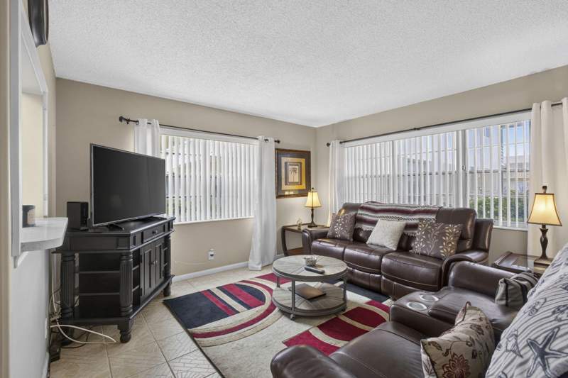 1 bedroom Condominium at 5 Northampton A #5, Northampton Condos, West Palm Beach — photo 4