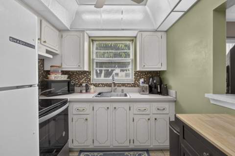 5 Northampton A #5, West Palm Beach FL - photo 14 of 63