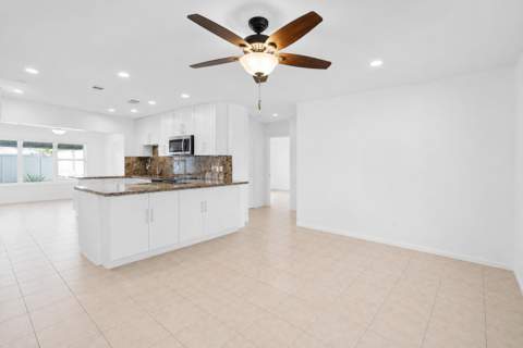 262 SW 8th Street, Dania Beach FL - photo 13 of 49