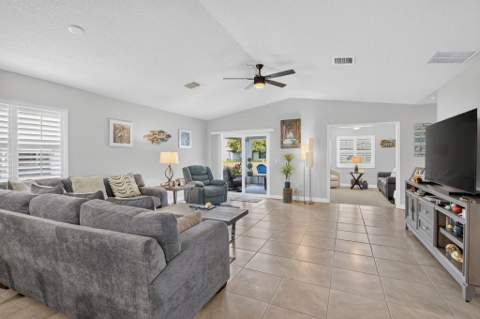 38 Spanish Way, Port St. Lucie FL - photo 13 of 62