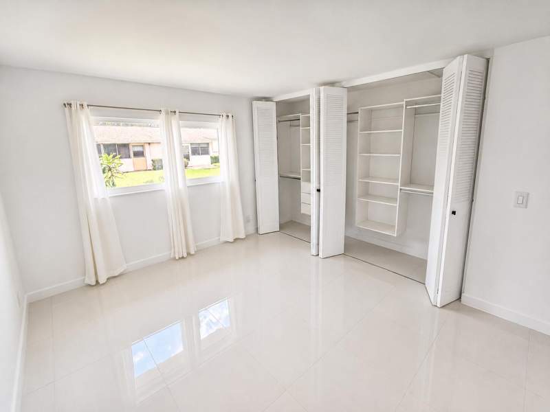 1 bedroom Villa at 2568 Dudley Drive #G, Cresthaven Villas Condo 25, West Palm Beach — photo 4