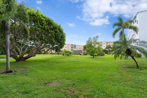 300 NE 26th Avenue #1030, Boynton Beach FL - photo 20 of 20