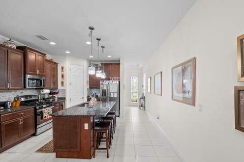 10256 SW Indian Lilac Trail, Port St. Lucie FL - photo 6 of 18