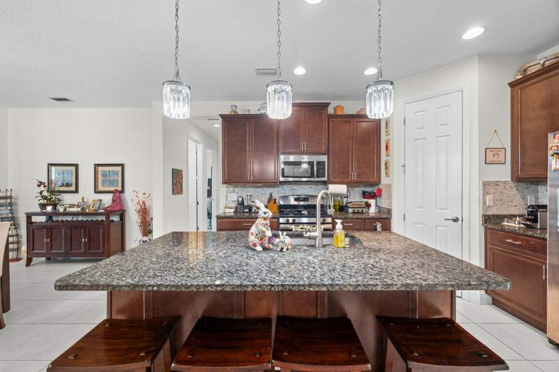 2 bedroom Single Family Residence at 10256 SW Indian Lilac Trail, Tradition Plat No 35, Port St. Lucie — photo 5