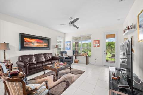 10256 SW Indian Lilac Trail, Port St. Lucie FL - photo 11 of 18