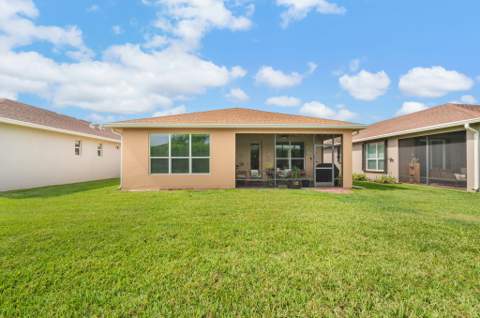 10256 SW Indian Lilac Trail, Port St. Lucie FL - photo 16 of 18
