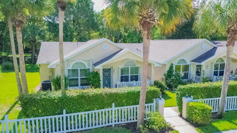 2 bedroom Villa at 695 NW San Remo Circle, Kings Isle, Isle Of Venice, Port St. Lucie — photo 3