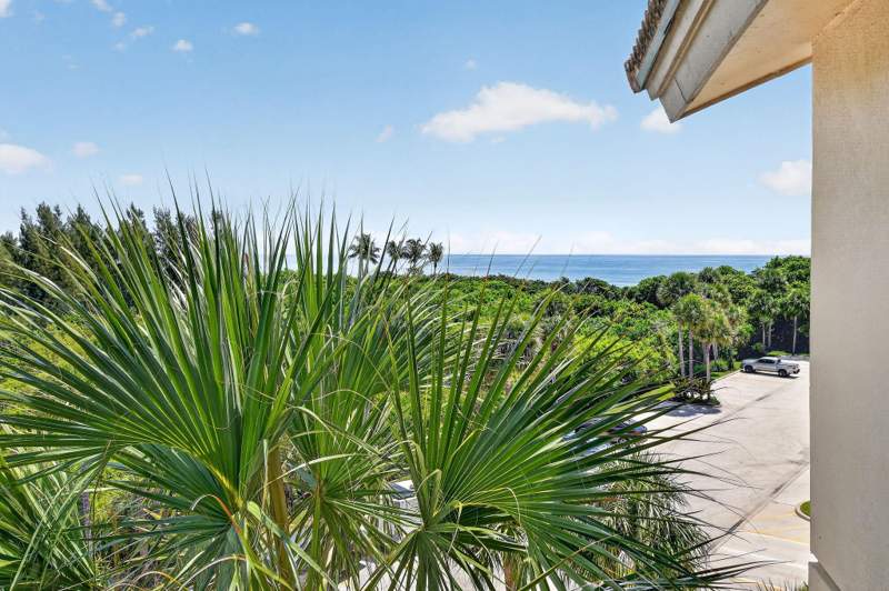 2 bedroom Condominium at 201 Ocean Bluffs Boulevard #5010, Ocean at the Bluffs North, Jupiter — photo 3