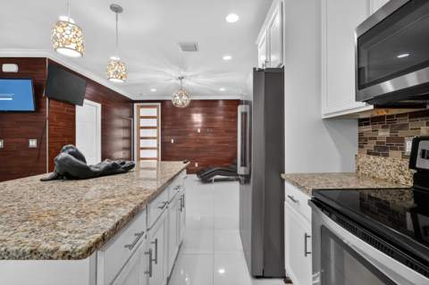 3106 Waterside Circle, Boynton Beach FL - photo 6 of 41