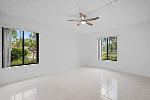 708 Sunny Pine Way #B1, Greenacres FL - photo 11 of 22