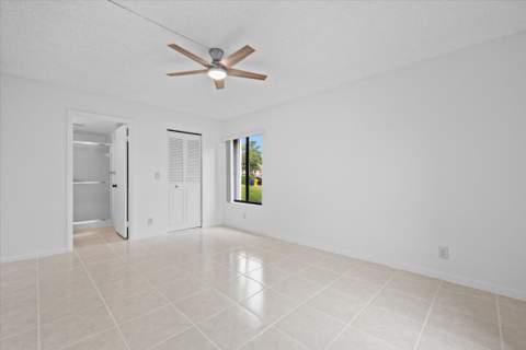 708 Sunny Pine Way #B1, Greenacres FL - photo 12 of 22