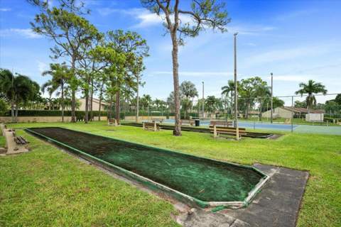708 Sunny Pine Way #B1, Greenacres FL - photo 20 of 22