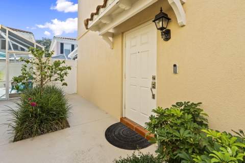 48 Live Oak Circle, Jupiter FL - photo 7 of 49