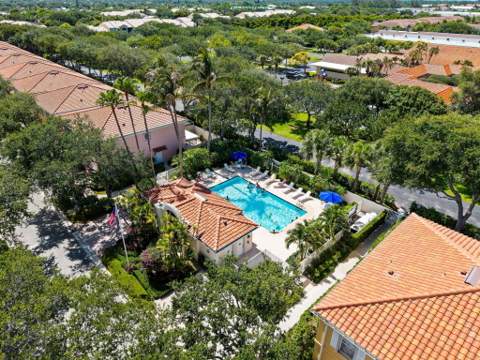 48 Live Oak Circle, Jupiter FL - photo 8 of 49